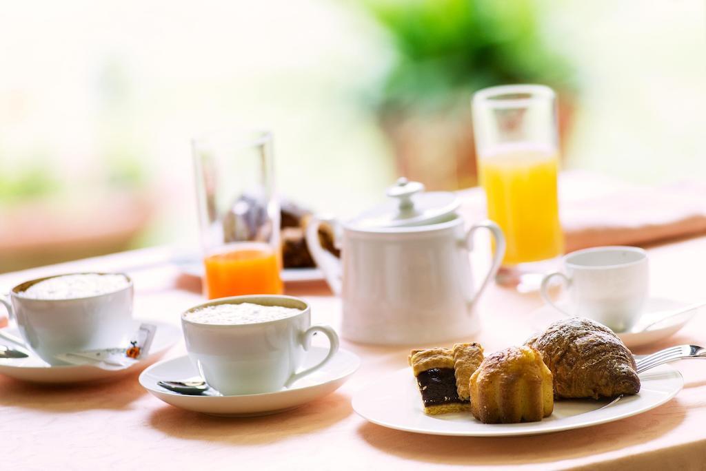 Hotel Torresi 포텐차 피체나 외부 사진