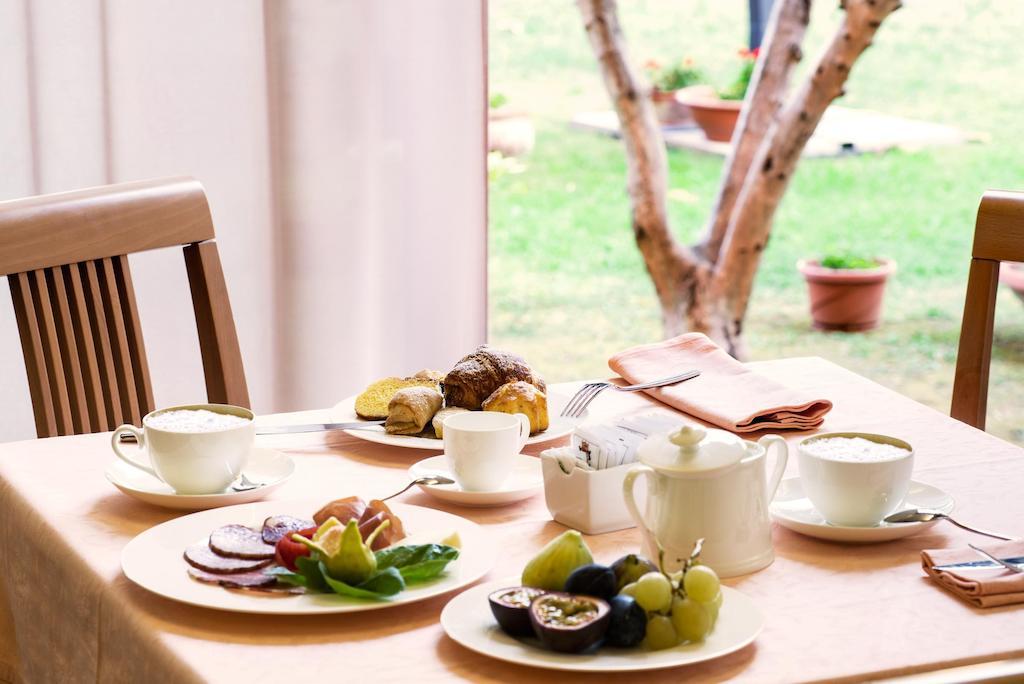 Hotel Torresi 포텐차 피체나 외부 사진